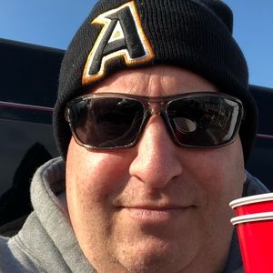 Meet your Posher, Anthony